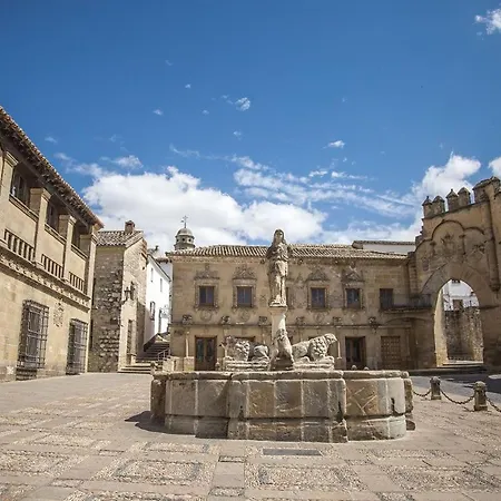Puerta De Ubeda
